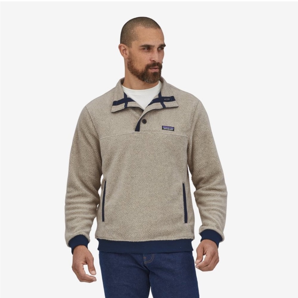 Patagonia Men’s Tan Navy Blue Shearling Button Pullover Size Medium
